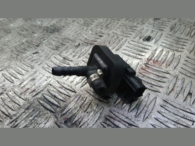 bontott FORD MONDEO III Turbó Vákum Szelep