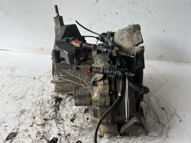 bontott FORD MONDEO III Váltó (Mechanikus)
