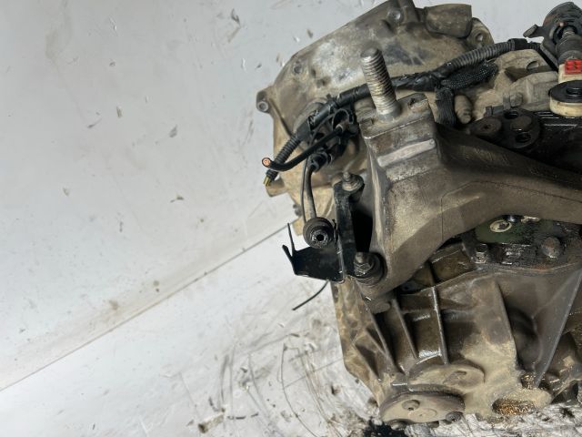 bontott FORD MONDEO III Váltó (Mechanikus)