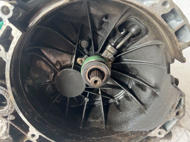 bontott FORD MONDEO III Váltó (Mechanikus)