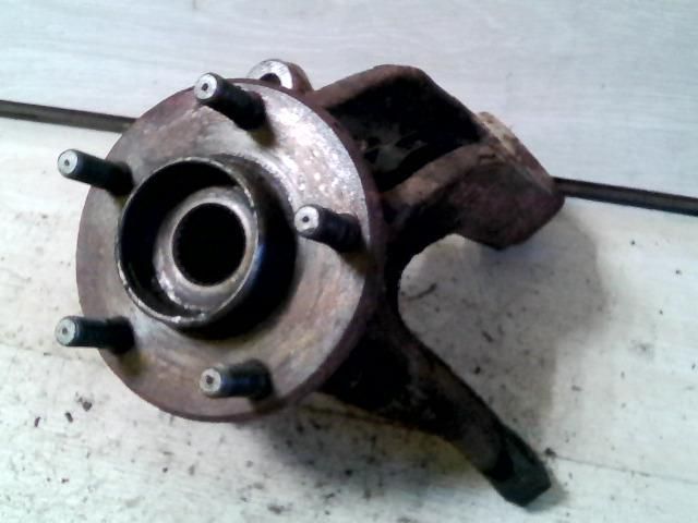 bontott FORD MONDEO III Bal első Csonkállvány Kerékaggyal