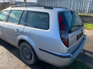 bontott FORD MONDEO III Bal első Csonkállvány Kerékaggyal