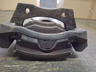 bontott FORD MONDEO III Bal első Féknyereg Munkahengerrel