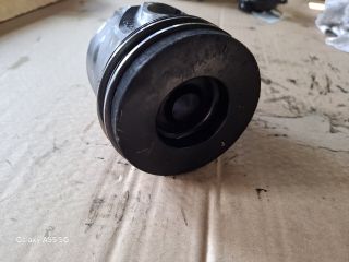 bontott FORD MONDEO III Dugattyú és Hajtókar