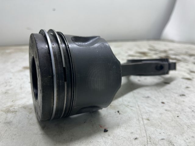 bontott FORD MONDEO III Dugattyú és Hajtókar