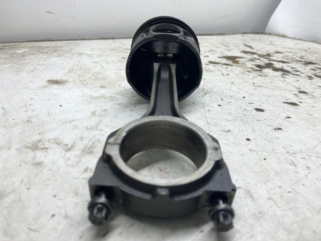 bontott FORD MONDEO III Dugattyú és Hajtókar