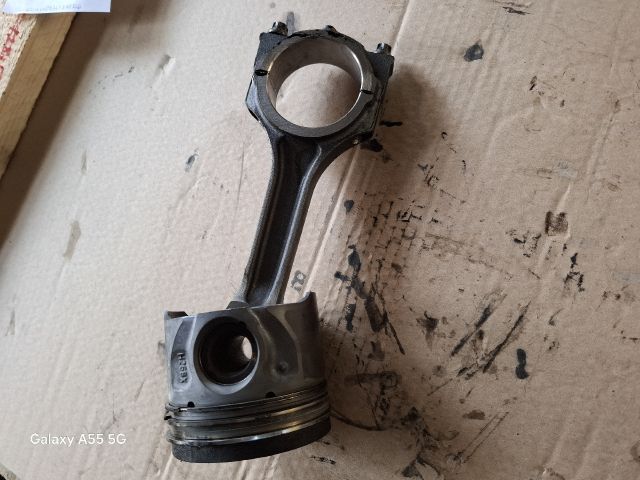 bontott FORD MONDEO III Dugattyú és Hajtókar