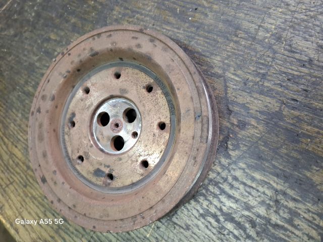 bontott FORD MONDEO III Főtengely Szíjtárcsa