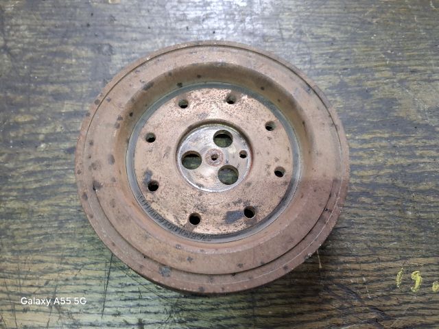 bontott FORD MONDEO III Főtengely Szíjtárcsa