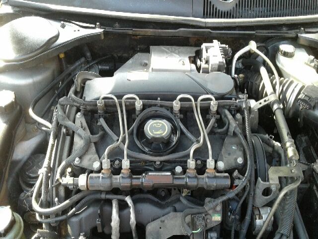 bontott FORD MONDEO III Jobb első Csonkállvány Kerékaggyal