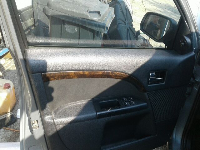 bontott FORD MONDEO III Jobb első Csonkállvány Kerékaggyal