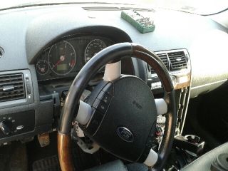 bontott FORD MONDEO III Jobb első Csonkállvány Kerékaggyal