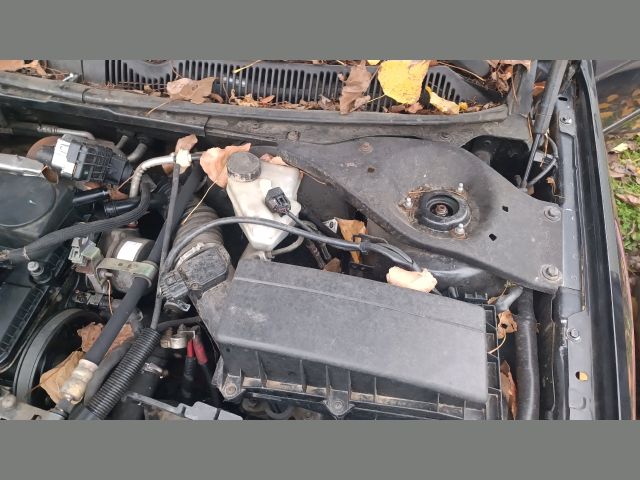 bontott FORD MONDEO III Jobb hátsó Féknyereg Munkahengerrel