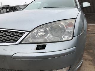 bontott FORD MONDEO III Jobb hátsó Féknyereg Munkahengerrel