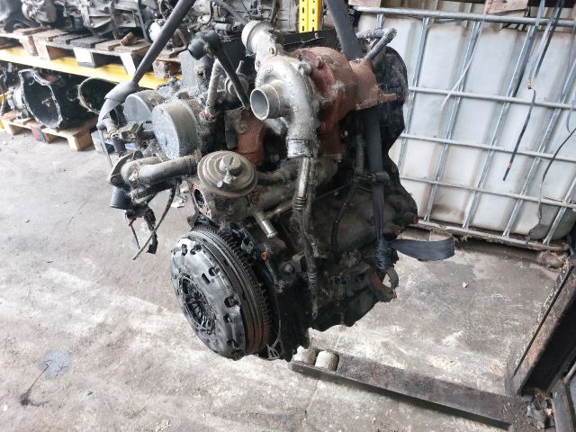 bontott FORD MONDEO III Komplett Motor (Segédberendezésekkel)