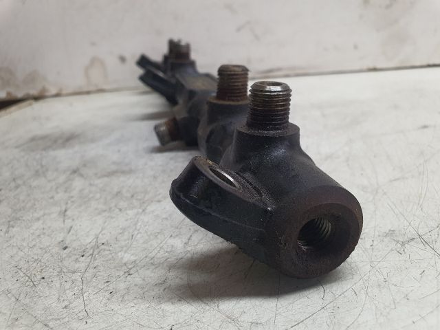 bontott FORD MONDEO III Közösnyomócső