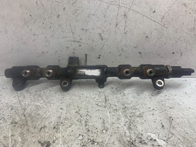 bontott FORD MONDEO III Közösnyomócső