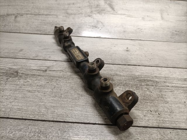 bontott FORD MONDEO III Közösnyomócső