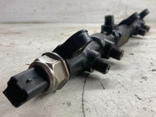 bontott FORD MONDEO III Közösnyomócső