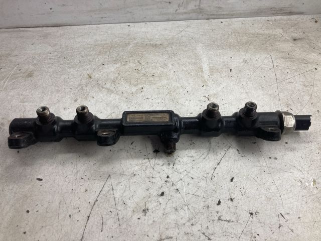 bontott FORD MONDEO III Közösnyomócső