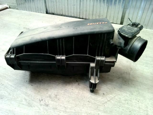 bontott FORD MONDEO III Légszűrő Ház