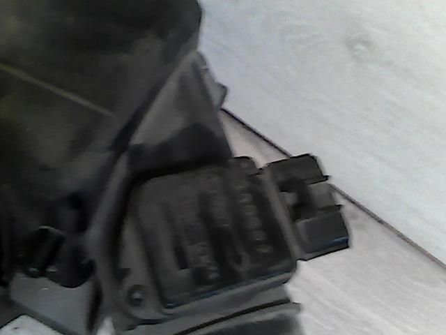 bontott FORD MONDEO III Légszűrő Ház