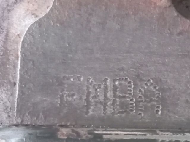 bontott FORD MONDEO III Motor (Fűzött blokk hengerfejjel)