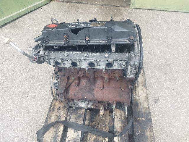 bontott FORD MONDEO III Motor (Fűzött blokk hengerfejjel)