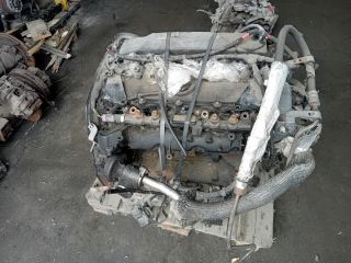 bontott FORD MONDEO III Motor (Fűzött blokk hengerfejjel)