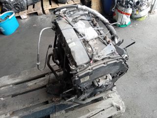 bontott FORD MONDEO III Motor (Fűzött blokk hengerfejjel)
