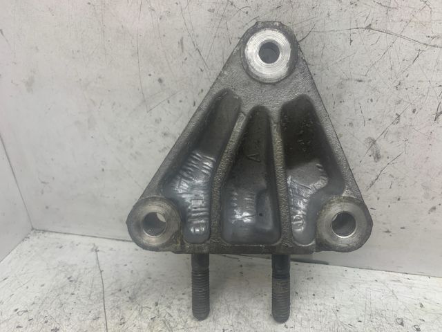 bontott FORD MONDEO III Motor Tartó Bak (Pozíciófüggetlen)