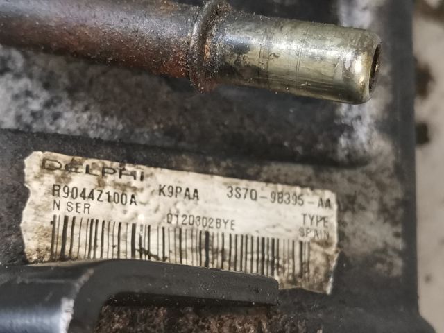 bontott FORD MONDEO III Nagynyomású Szivattyú