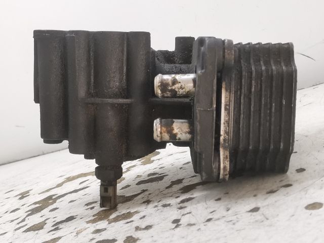 bontott FORD MONDEO III Olajszűrő Ház