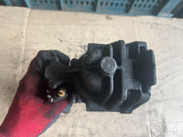 bontott FORD MONDEO III Önindító