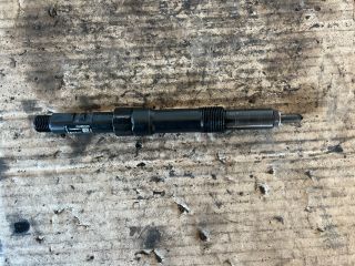 bontott FORD MONDEO III Porlasztó (1 db)