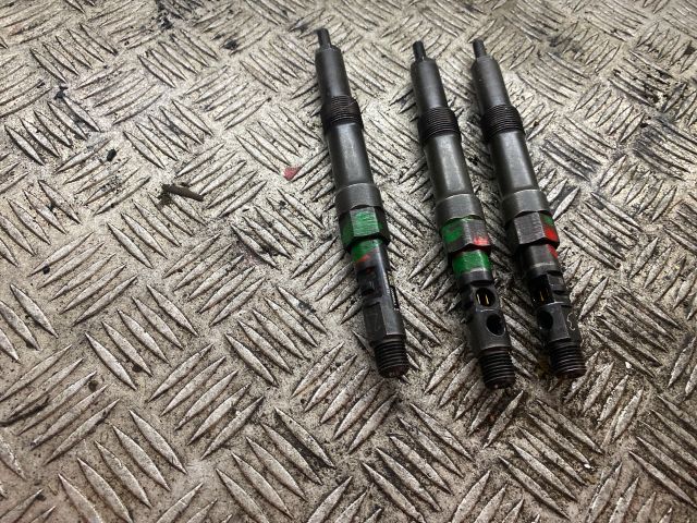 bontott FORD MONDEO III Porlasztó (1 db)