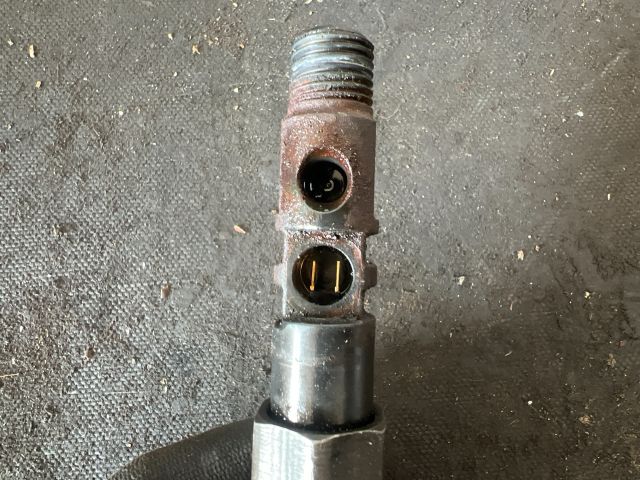 bontott FORD MONDEO III Porlasztó (1 db)