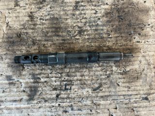 bontott FORD MONDEO III Porlasztó (1 db)