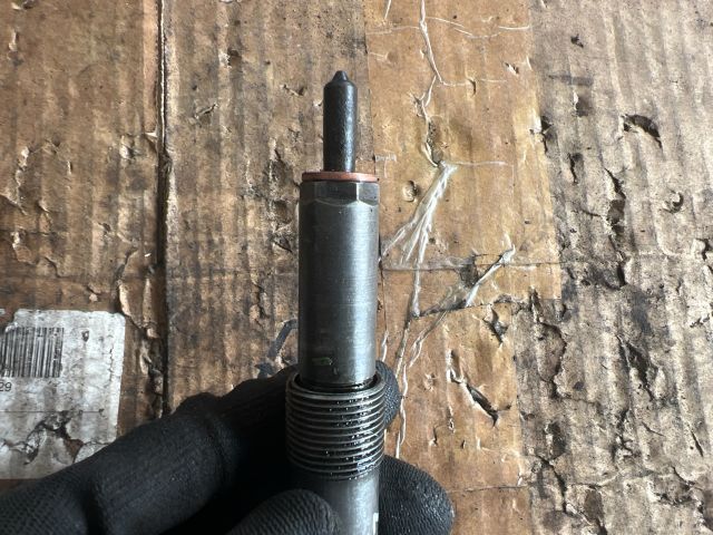 bontott FORD MONDEO III Porlasztó (1 db)