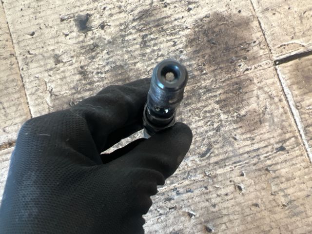 bontott FORD MONDEO III Porlasztó (1 db)