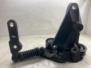 bontott FORD MONDEO III Szíjfeszítő Görgő