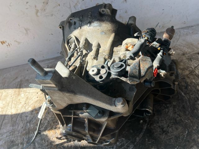 bontott FORD MONDEO III Váltó (Mechanikus)