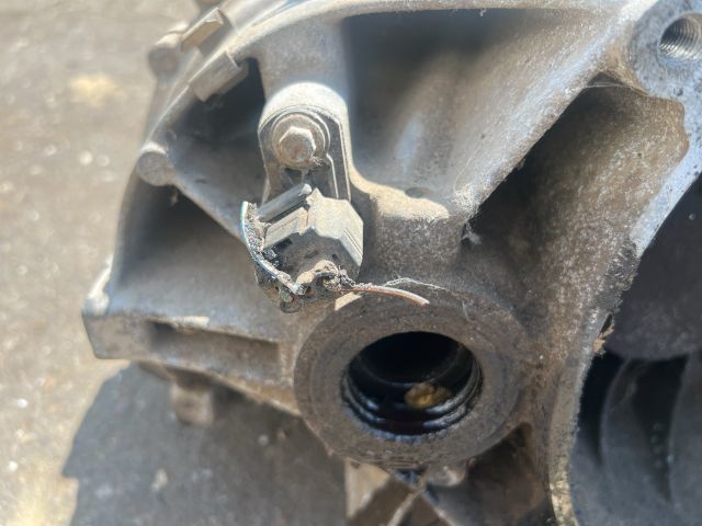 bontott FORD MONDEO III Váltó (Mechanikus)