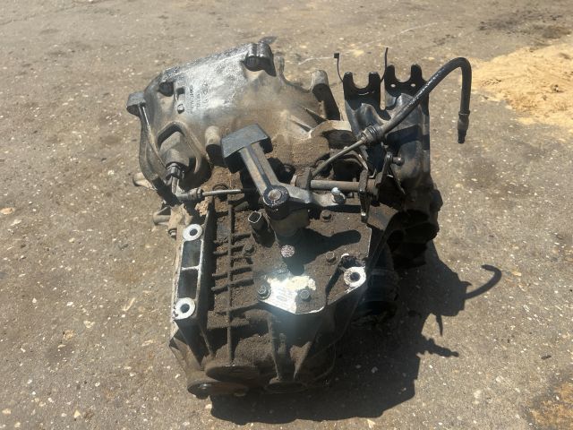 bontott FORD MONDEO III Váltó (Mechanikus)