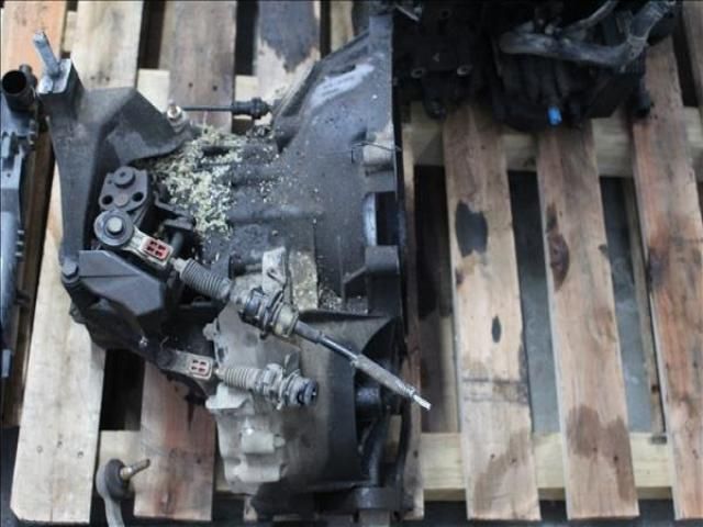 bontott FORD MONDEO III Váltó (Mechanikus)