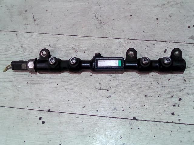 bontott FORD MONDEO III Közösnyomócső