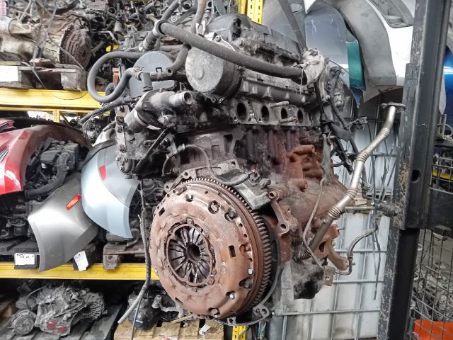 bontott FORD MONDEO III Motor (Fűzött blokk hengerfejjel)