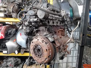 bontott FORD MONDEO III Motor (Fűzött blokk hengerfejjel)