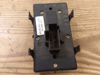 bontott FORD MONDEO III Ablakemelő Kapcsoló Négyes / Kettes