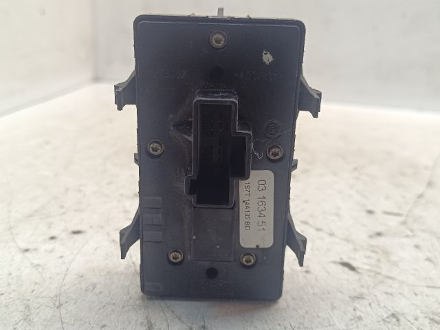 bontott FORD MONDEO III Ablakemelő Kapcsoló Négyes / Kettes